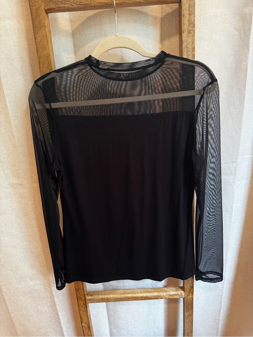Source Unknown Black Sheer Mesh Long-Sleeve Top